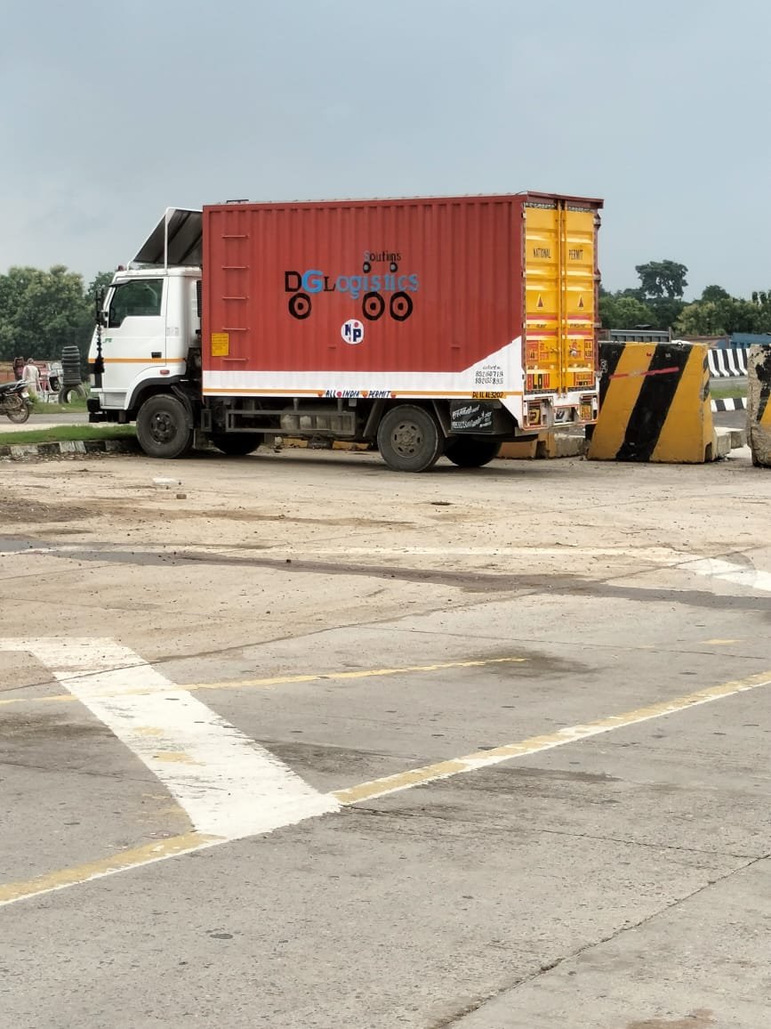 Truck Diamond Harbour